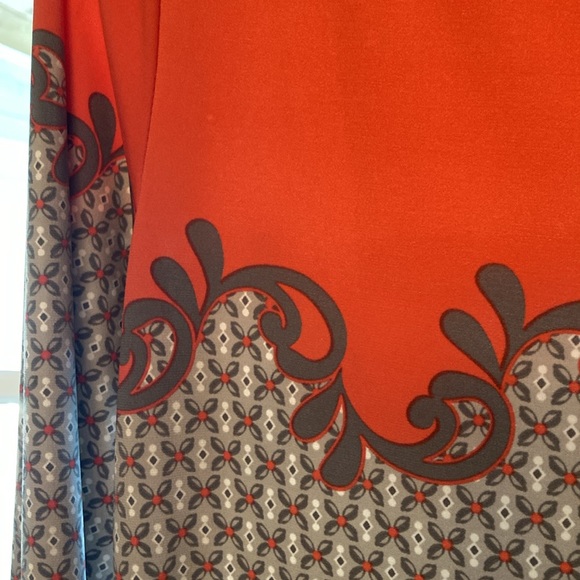 Max Studio versatile dress size M. Easy wear perfect for traveling, 3/4 sleeve - Picture 6 of 8